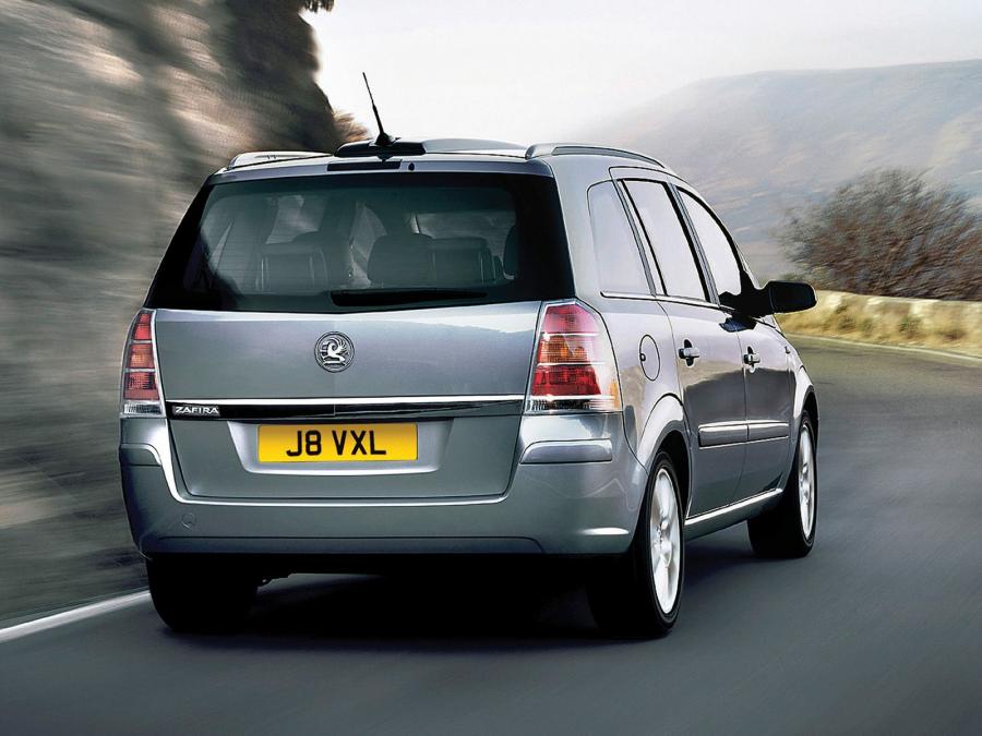  Vauxhall Zafira 2005 года  (фото 3 из 27)